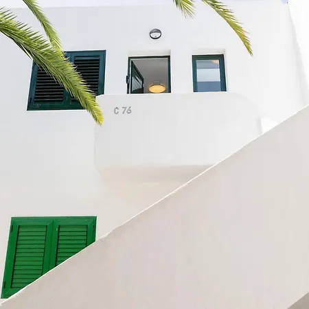 Ocean Pearl Apartment